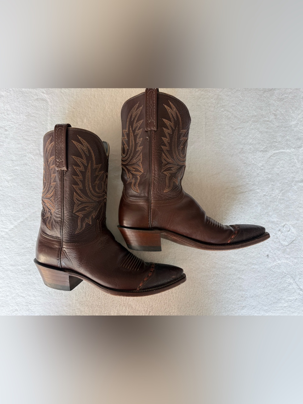Lucchese 1883 Women's Exotic Western Boots Size 9 B Brown
With Lizard Tips USA - Picture 13 of 15